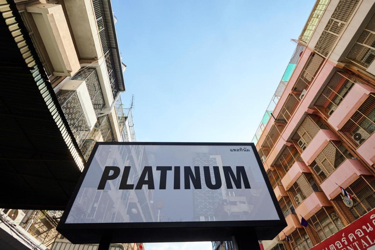 Platinum Deluxe Shopping Apartments Bangkok Exterior foto
